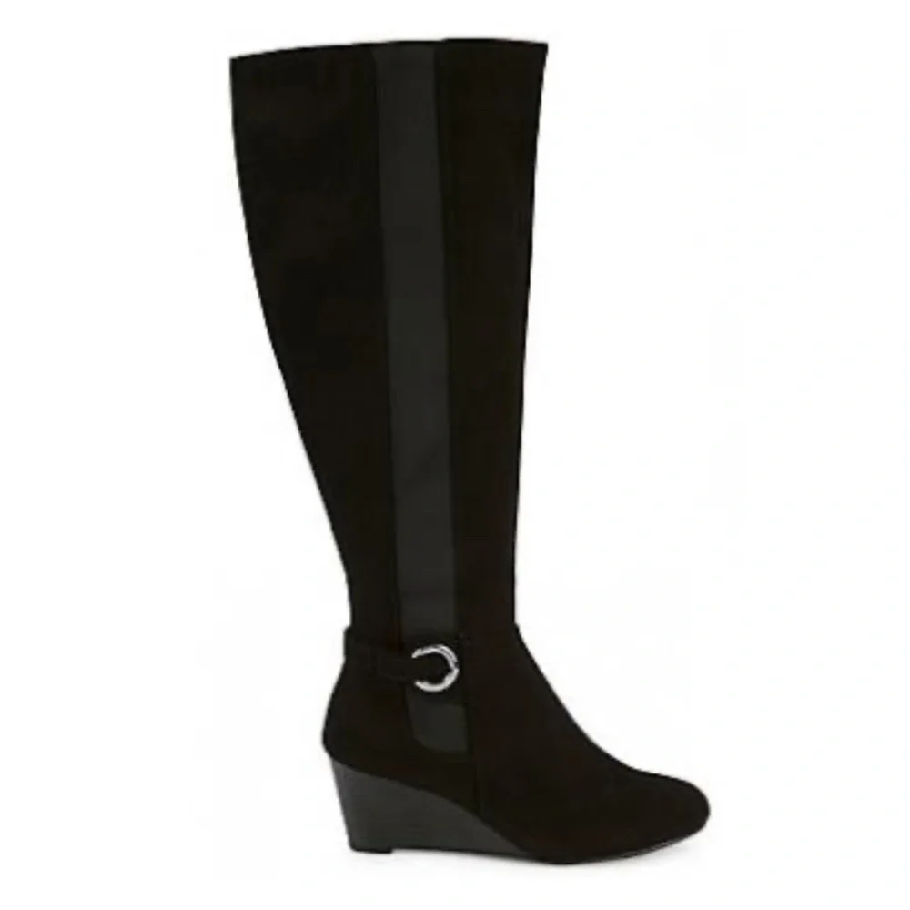 LAST ONE AVAILABLE - New Women's Lexi & Abbie Tall Black Wedge Boots